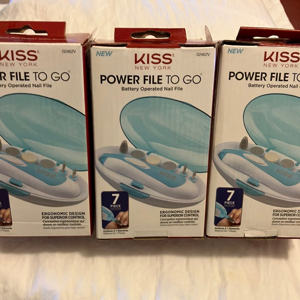 Kiss New 7 piece system power file to go battery operated nail file #02462V